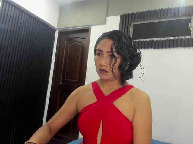 emperatris-23 webcam