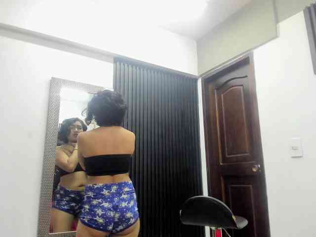 emperatris-23 webcam