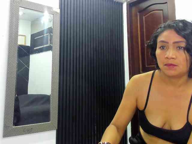 emperatris-23 webcam