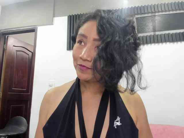 emperatris-23 webcam