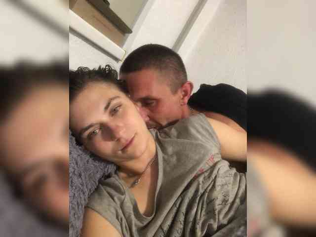 Twolatte1520 webcam