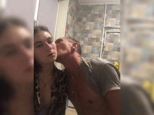 Twolatte1520's webcam live show