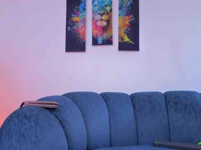 VioletJhonson webcam