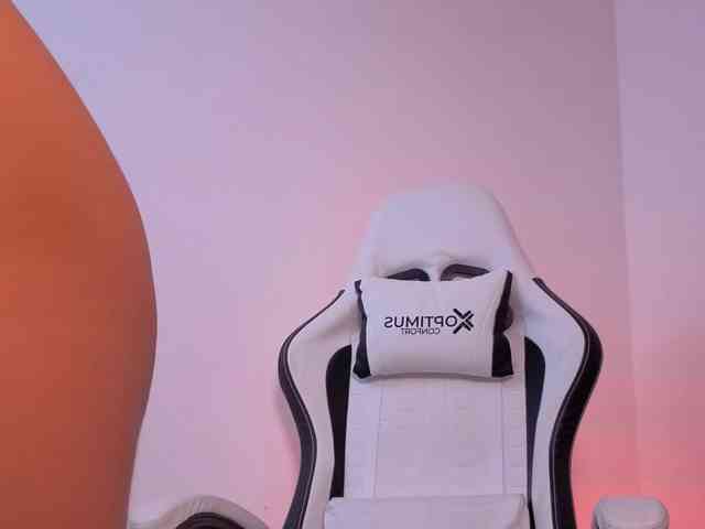 VioletJhonson webcam