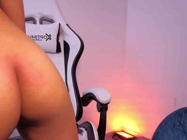 VioletJhonson webcam