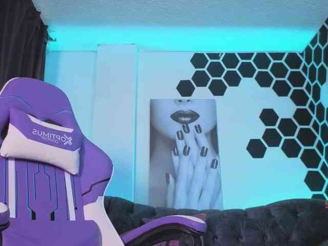 VioletJhonson webcam