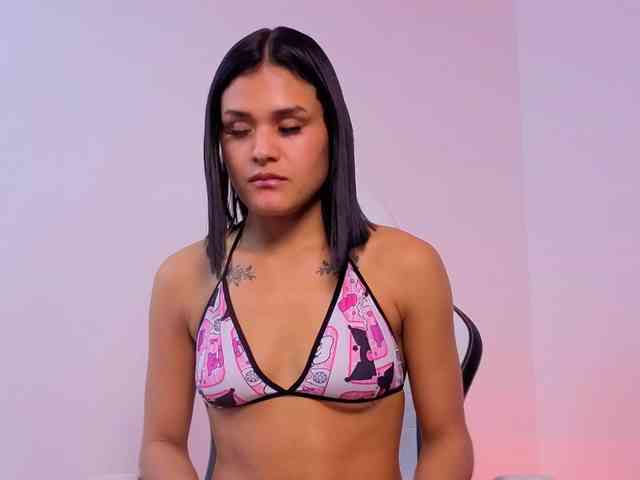 VioletJhonson webcam