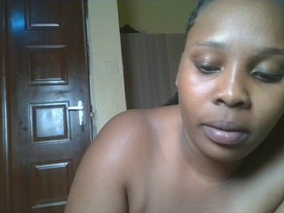 Queenlily25 Porn Show