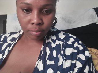 Queenlily25 Porn Show
