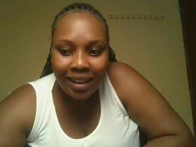 Queenlily25 webcam