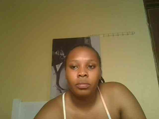 Queenlily25 webcam
