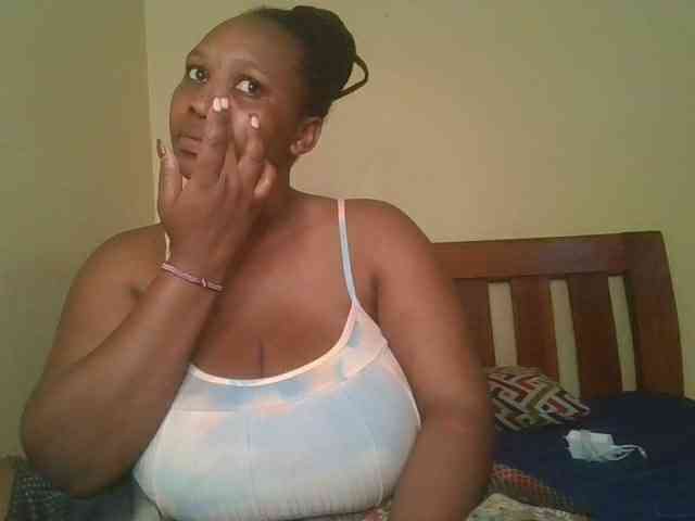 Queenlily25 Queenlily25