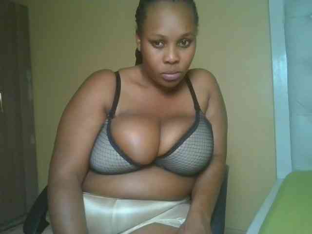 Queenlily25 webcam