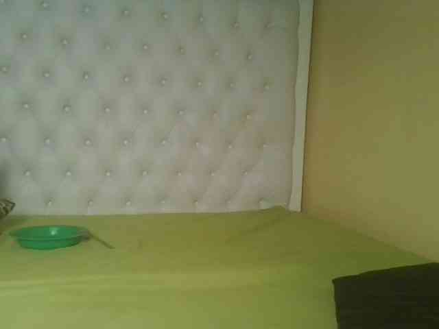 Queenlily25 Queenlily25