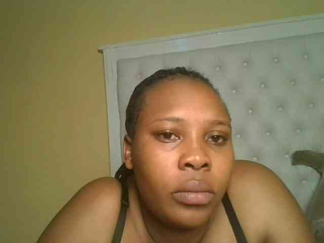 Queenlily25