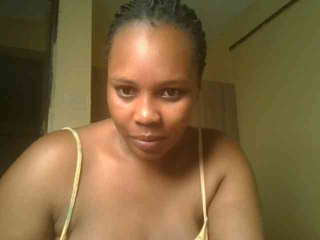 Queenlily25 webcam