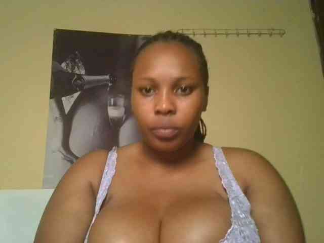 Queenlily25 webcam