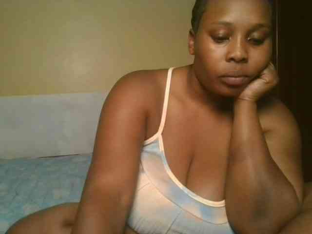 Queenlily25 webcam