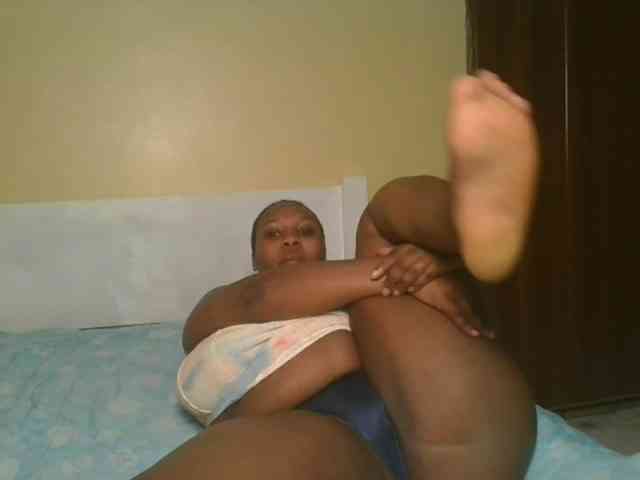 Queenlily25 webcam