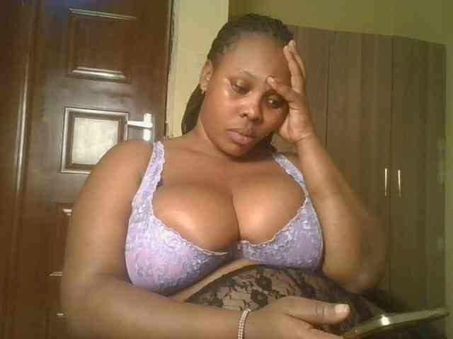 Queenlily25 Queenlily25