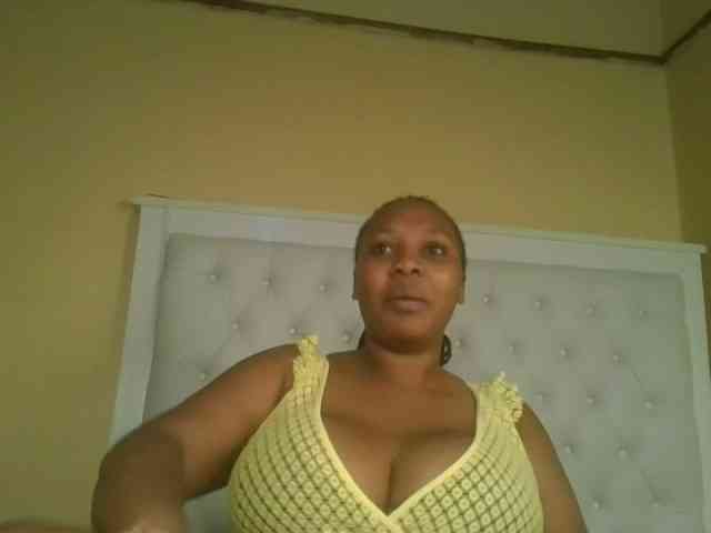 Queenlily25 Queenlily25