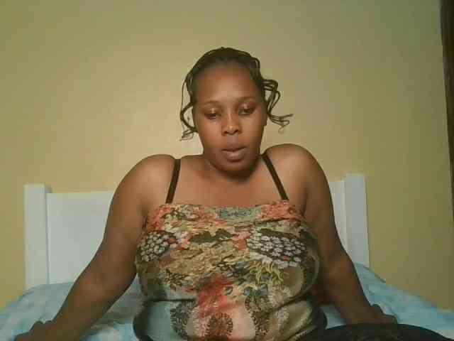Queenlily25 webcam