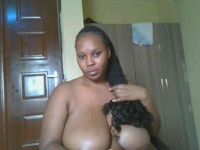 Queenlily25