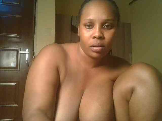 Queenlily25 webcam
