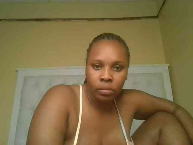 Queenlily25 Queenlily25