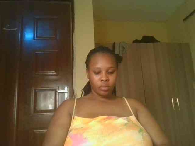 Queenlily25 webcam