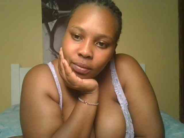 Queenlily25 webcam