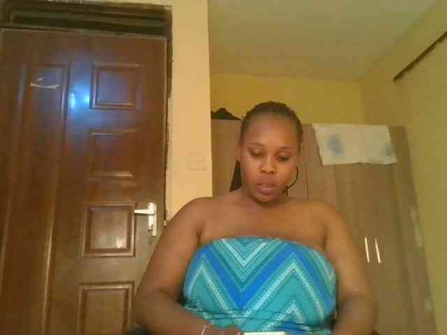 Queenlily25 webcam