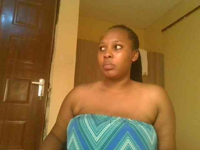 Queenlily25 webcam