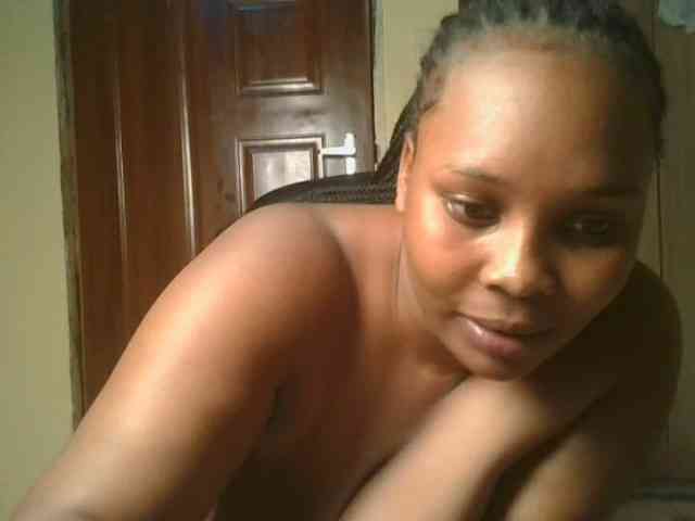 Queenlily25 webcam