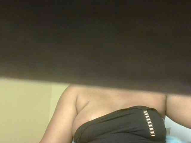Queenlily25 webcam