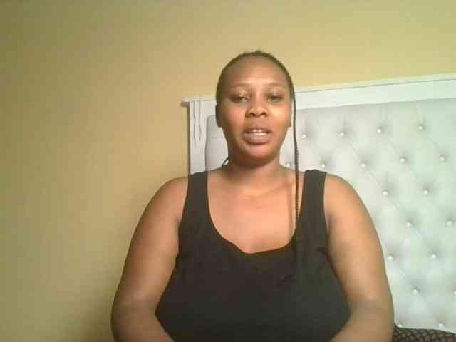 Queenlily25