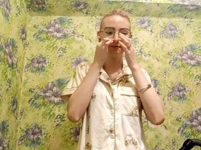 BEAUTIFUL-HALO webcam