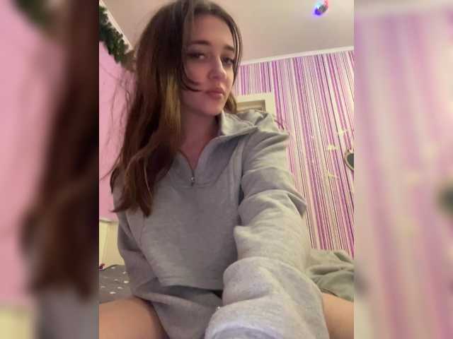 Nancyh – webcam model profile photo