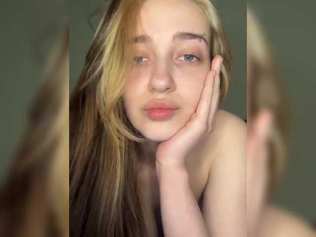 Nancyh free chat on liveonude