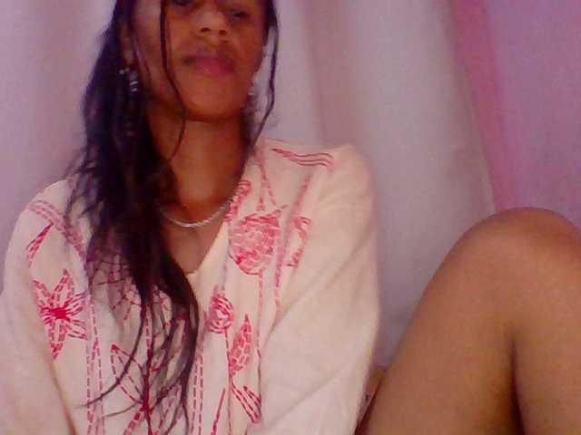 Muluna from BongaCams