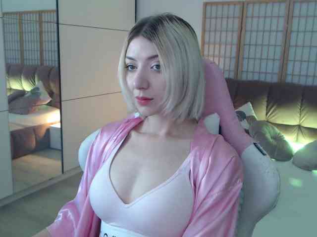alice-doll webcam