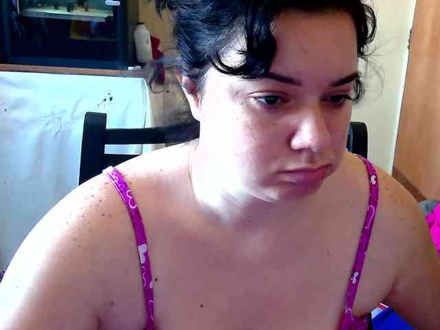 Vicctorialove webcam