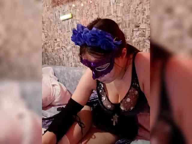 Lalilith18 webcam