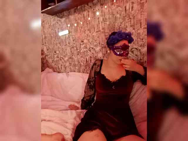 Lalilith18 webcam