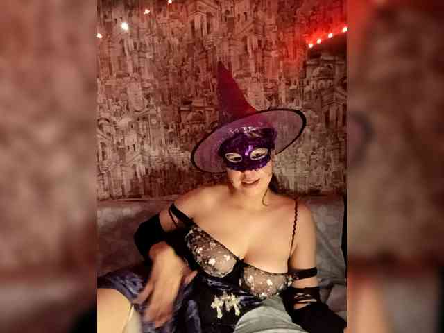 Lalilith18 webcam