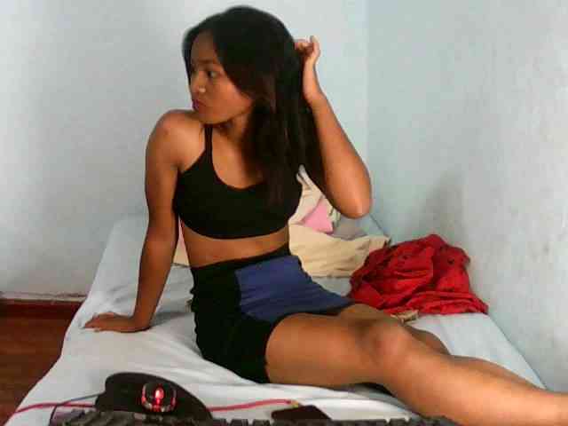 BabyQueen webcam