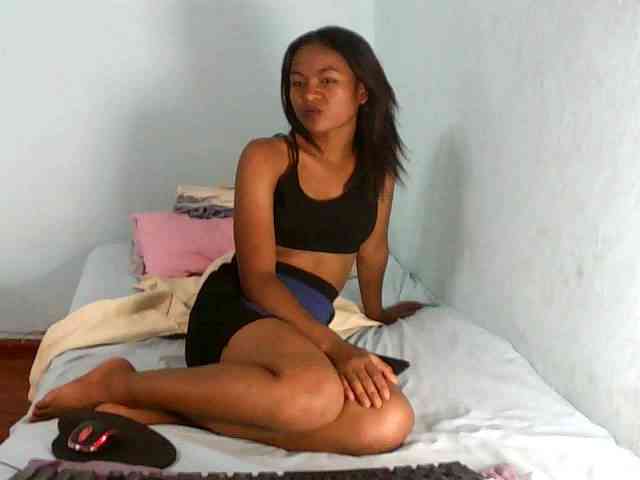 BabyQueen webcam