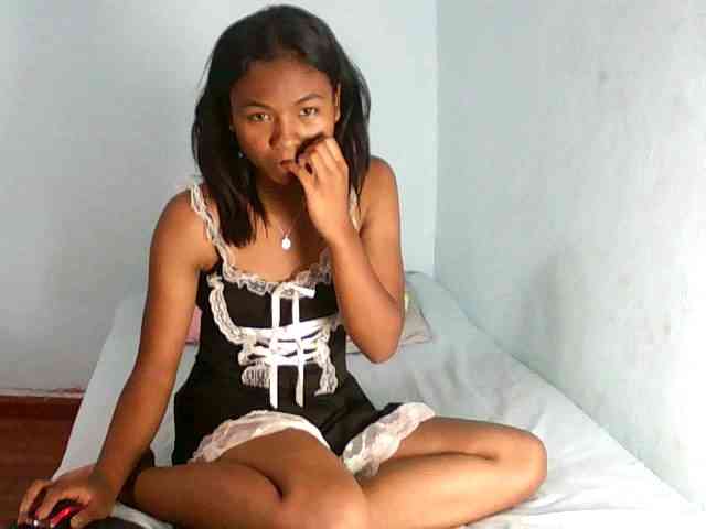 BabyQueen webcam