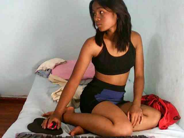 BabyQueen webcam