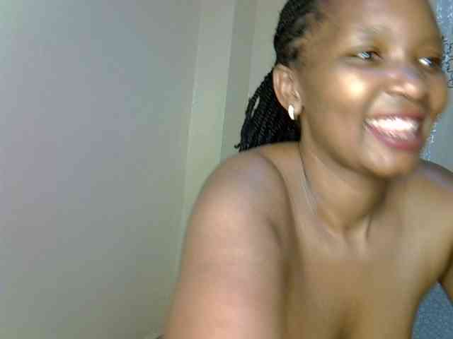 Sexxyqueenss webcam